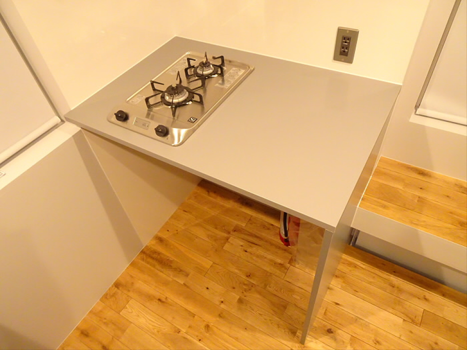 2口のガスコンロ付きです。