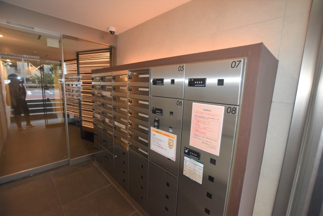 ポスト＆宅配ＢＯＸです。
その他共有部分