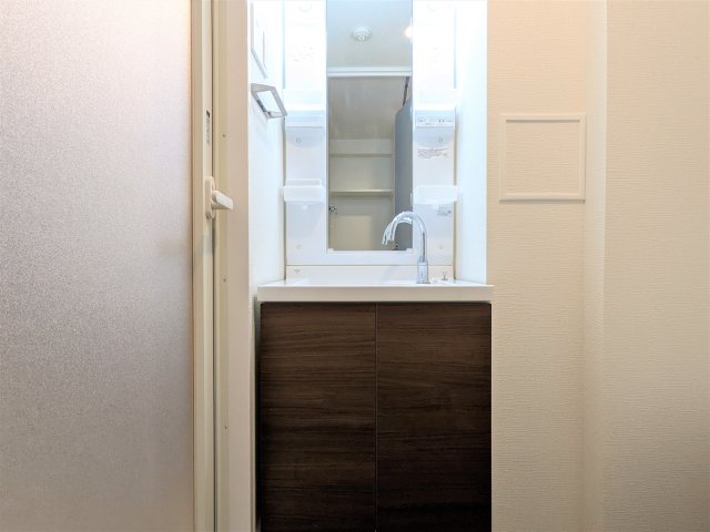 嬉しい独立洗面台。
※参考写真