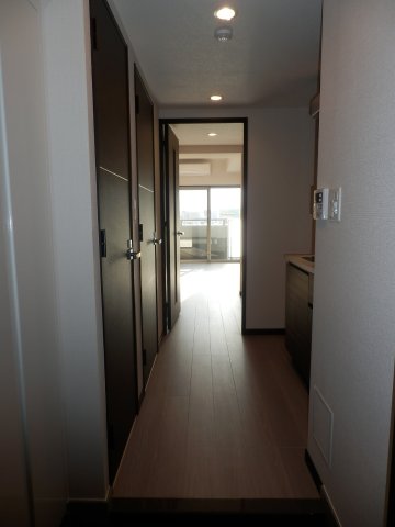 玄関からの様子です。