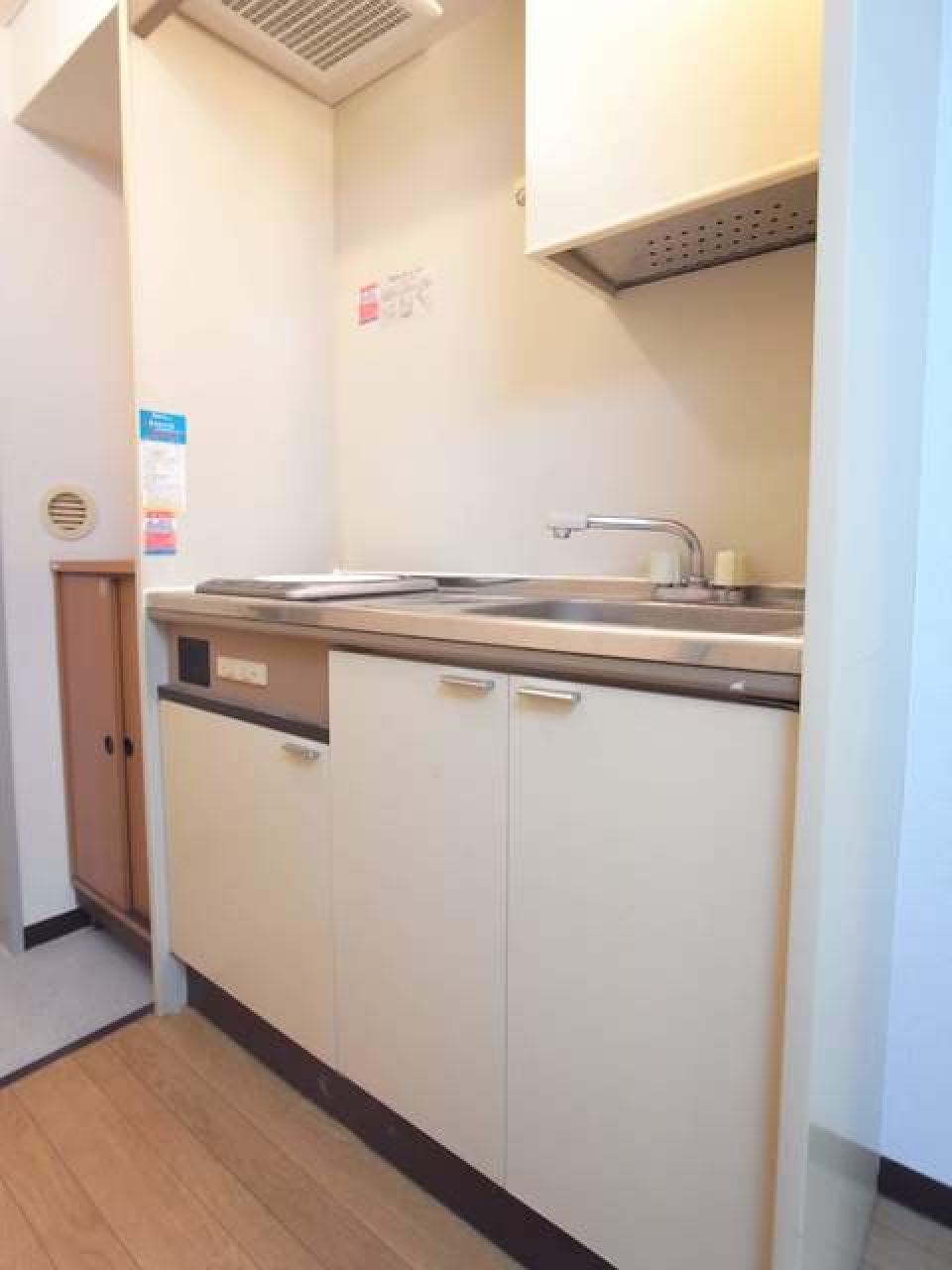 キッチンはシンプルだけどこのくらいが便利でちょうどいいですよね