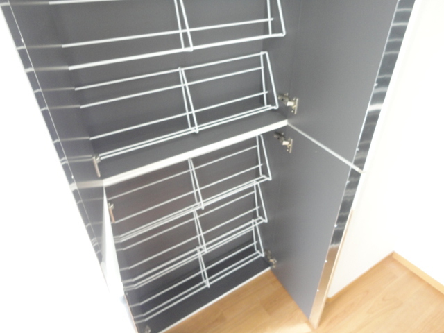 シューズボックス