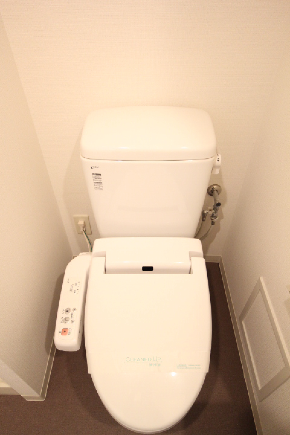 清潔感のあるトイレ。
※参考写真