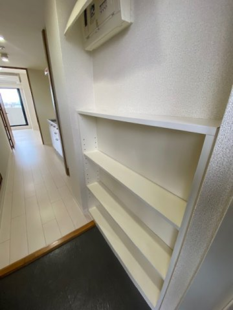 玄関にも収納が付いています。