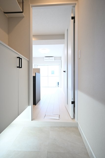 玄関から見た様子