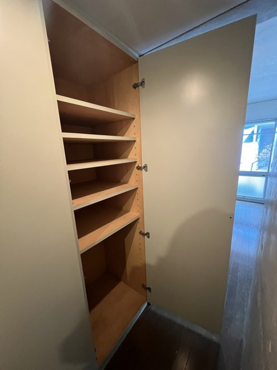 シューズボックスの中の様子です。