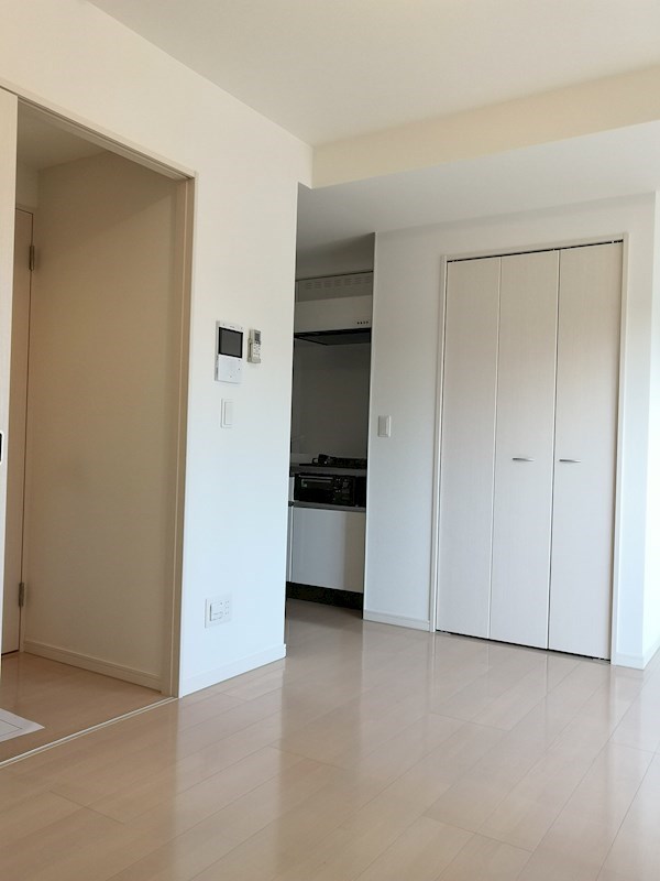 白を基調としており明るい雰囲気です。
※参考写真