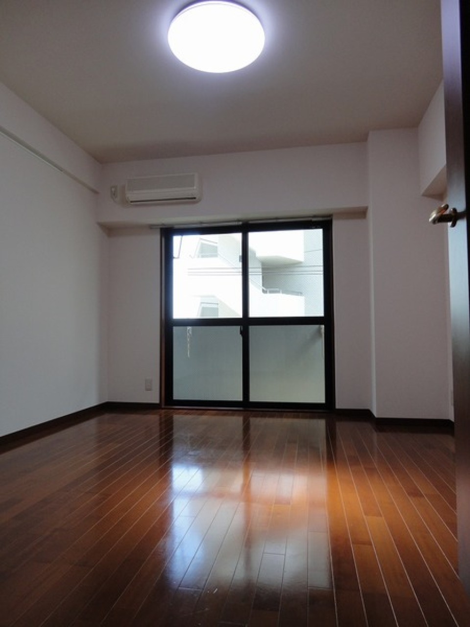 1Kの洋室です。