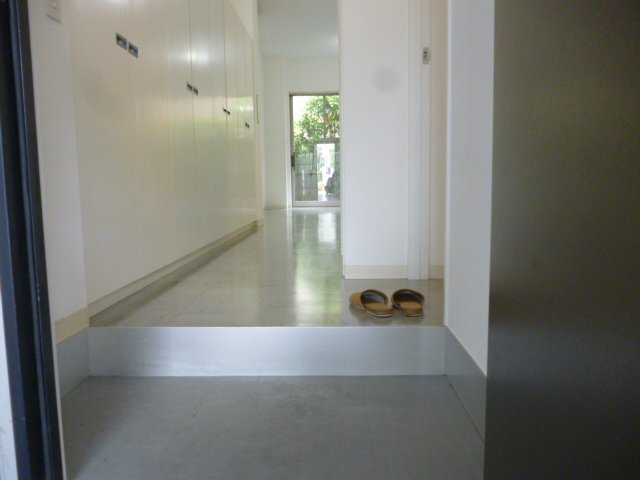 玄関
※別部屋参考用写真