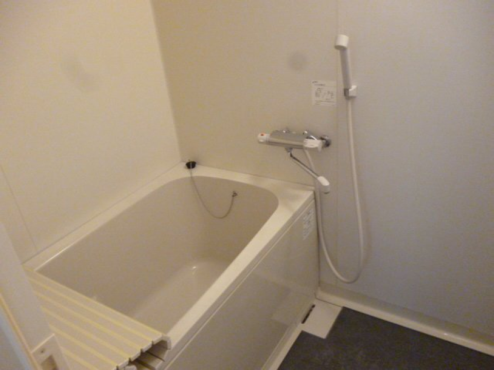 浴室
※別部屋参考用写真