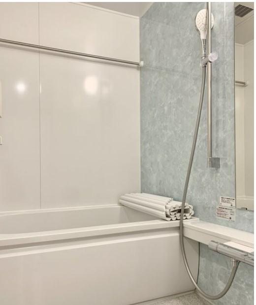 お風呂は浴室乾燥付き