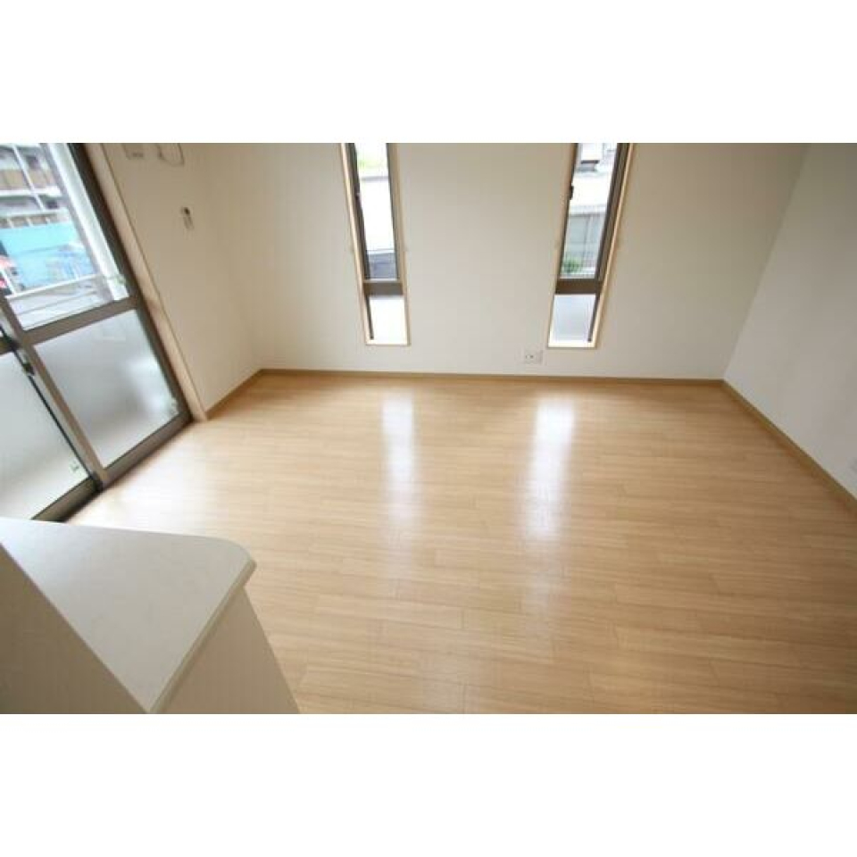 LDK12帖
日当たりGOODな二面採光