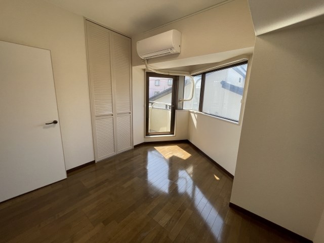 フローリングもきれいにされています！