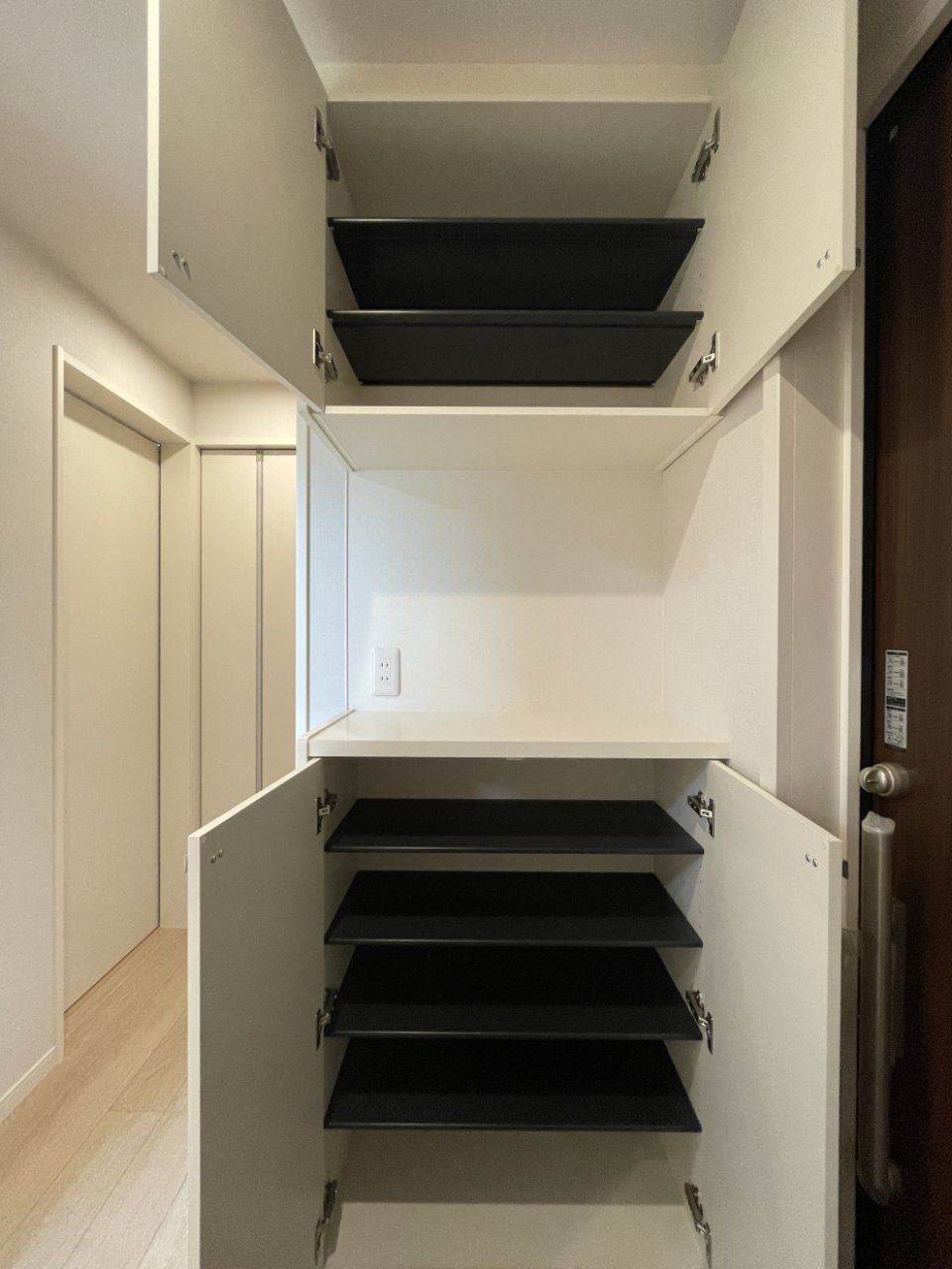 シューズクローゼット付き