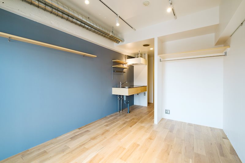 シンプルだけどメリハリがあるナチュラルなお部屋。