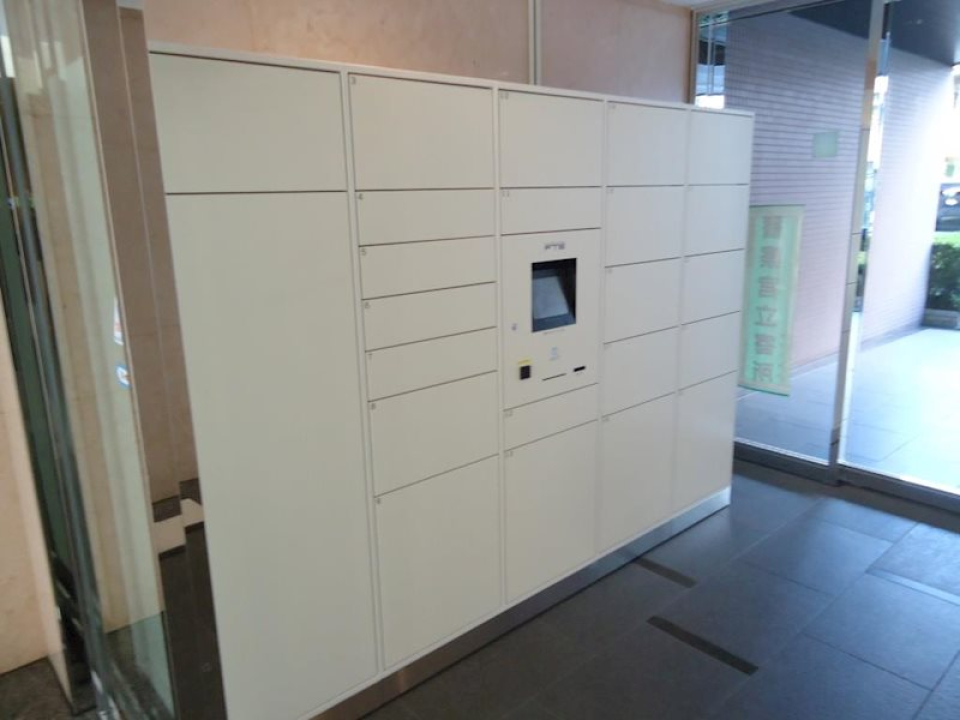 宅配ボックス。