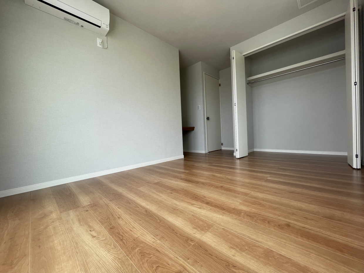 クローゼットあります