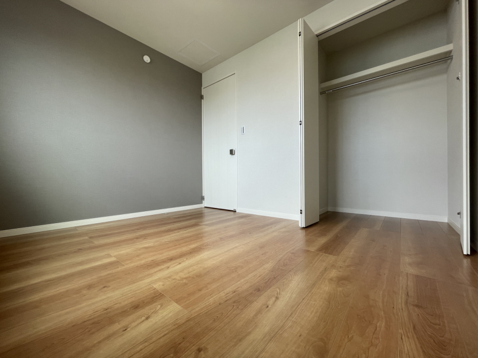 クローゼットあります