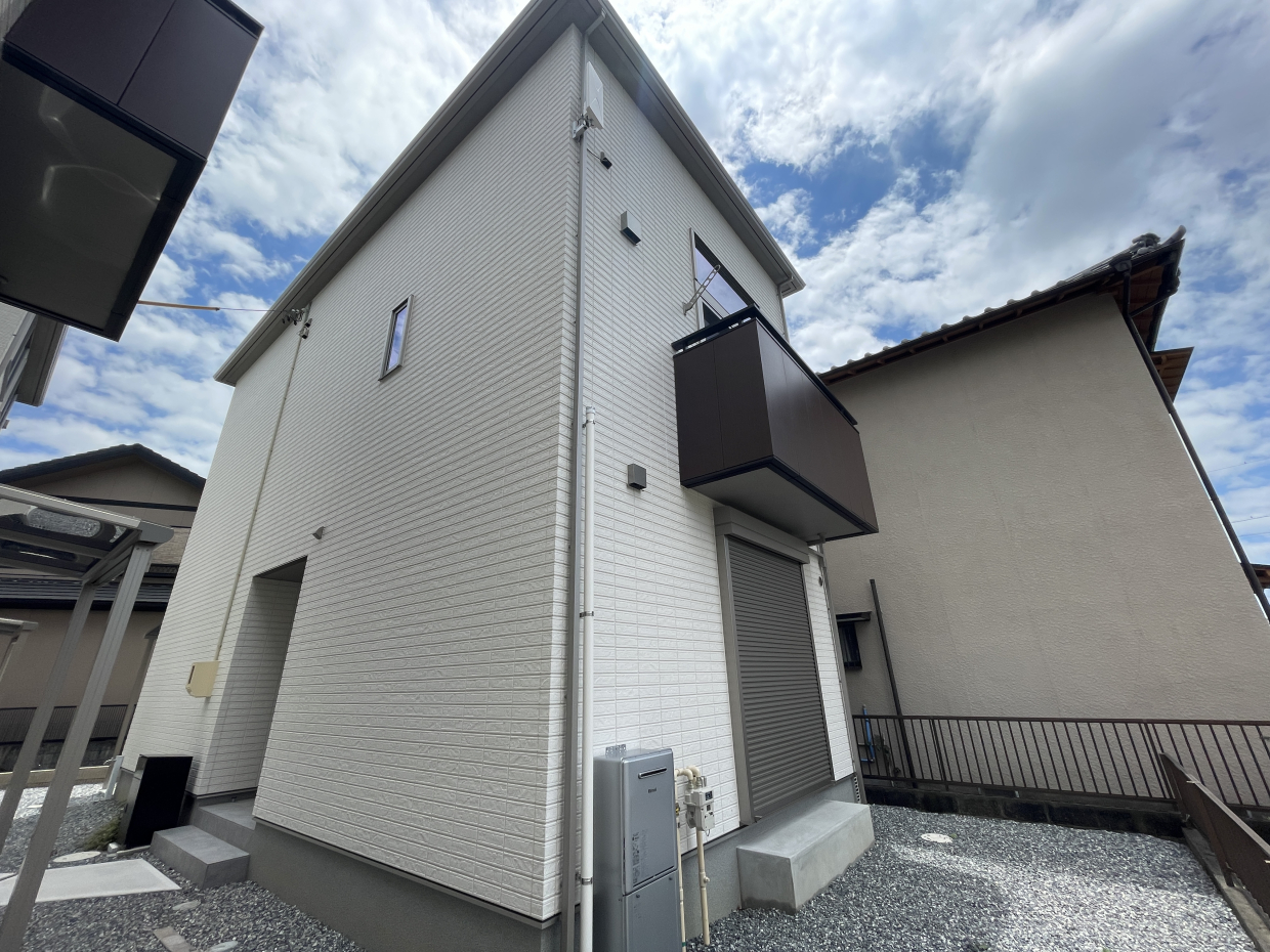 反対側からの外観。