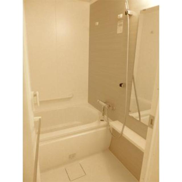 浴室
※写真は同タイプ住戸です。