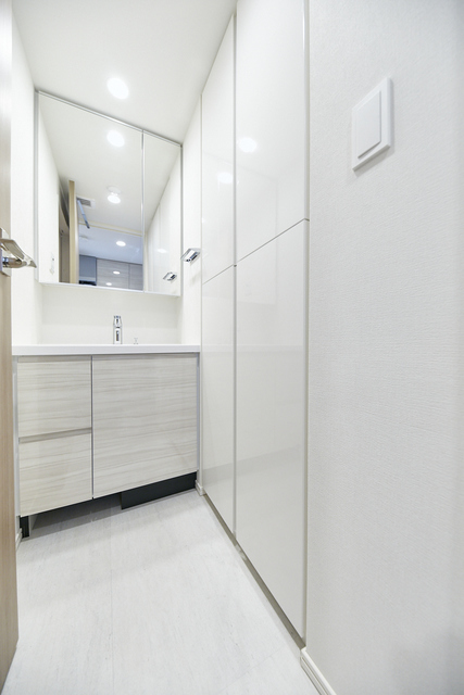 独立洗面台
※写真は同タイプ住戸です。