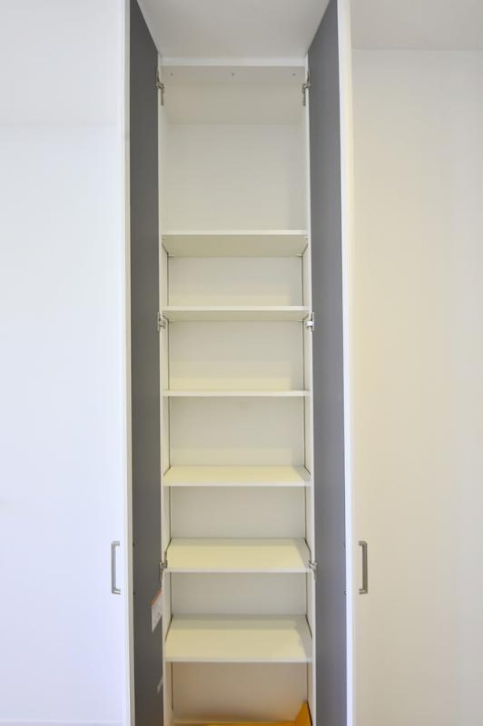 シューズボックス