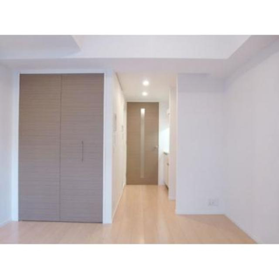 クローゼット付き。
※写真は同タイプ住戸です。