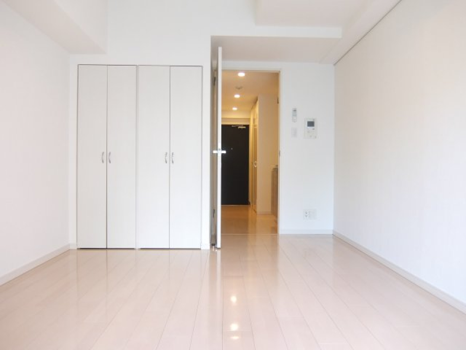 お部屋全体がホワイトベースでパッと明るい雰囲気です。
※参考写真