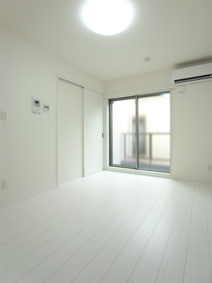 6.5帖の居室です。