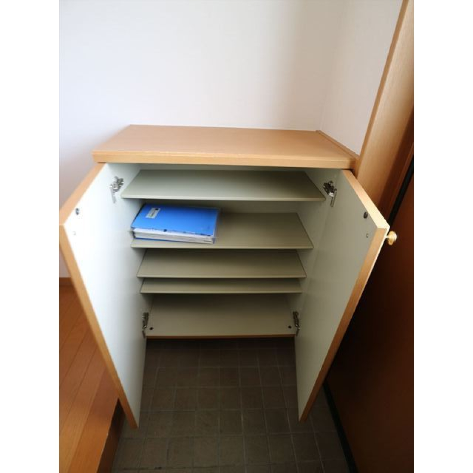 シューズボックス