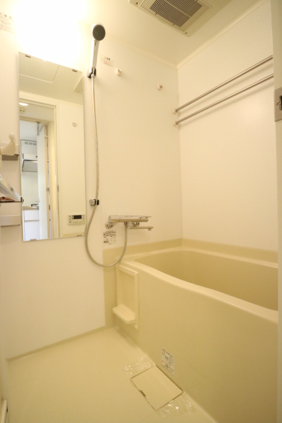 お風呂は浴室乾燥付き※参考写真