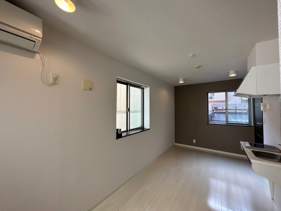 ８帖の居室です。