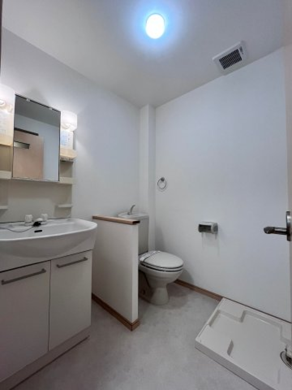 洗面台・トイレ・室内洗濯機置き場がまとめられています。