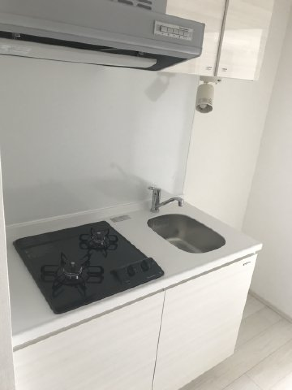 キッチン
2口のガスコンロ付きです。