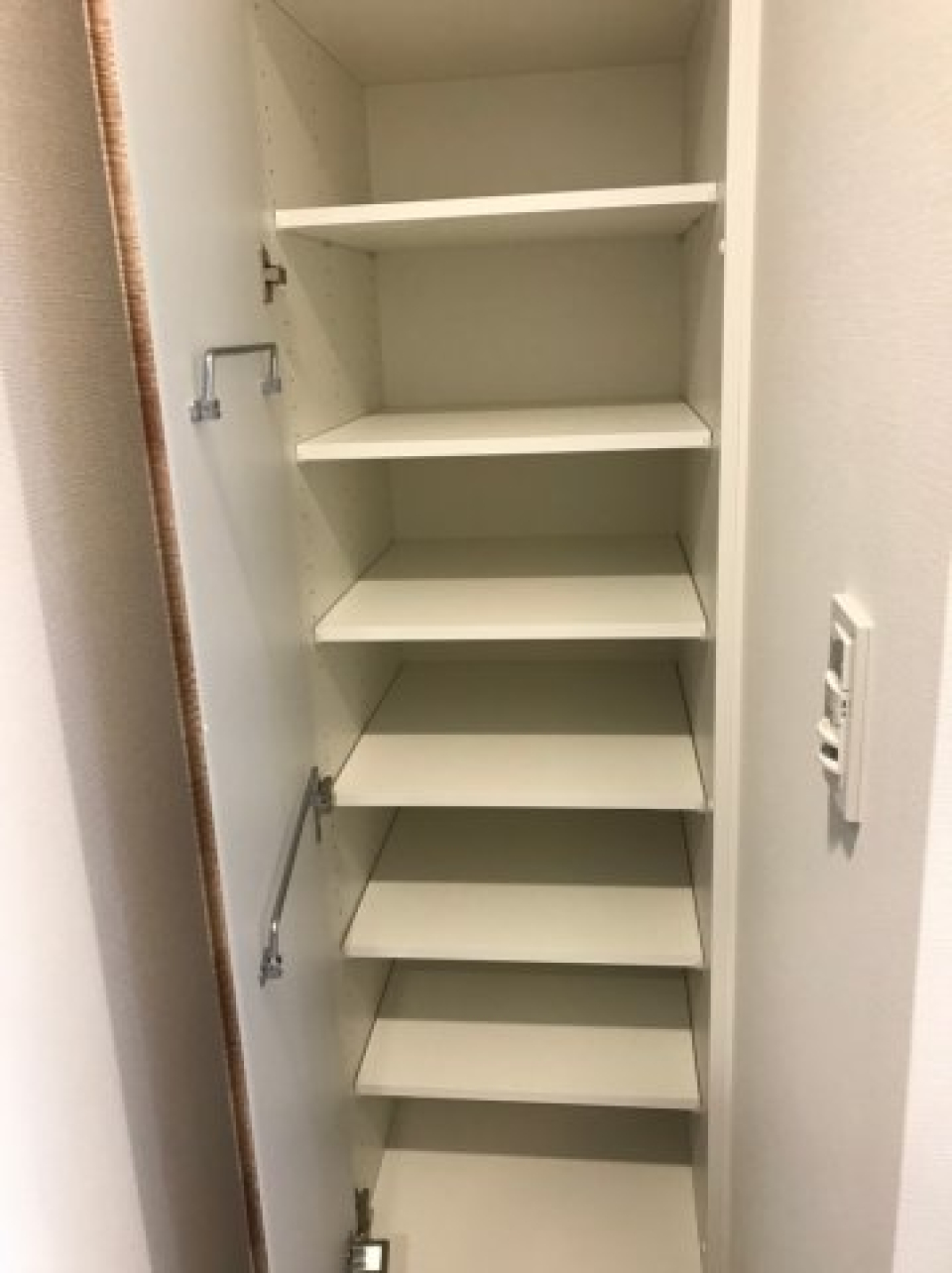 シューズボックス