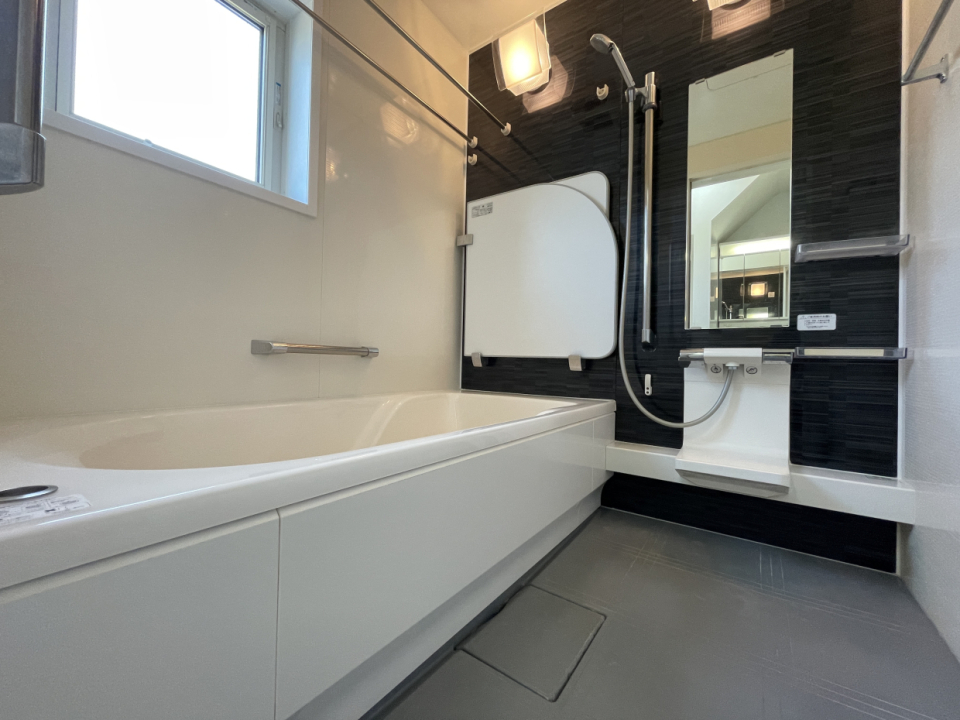 お風呂は追い炊き機能付き