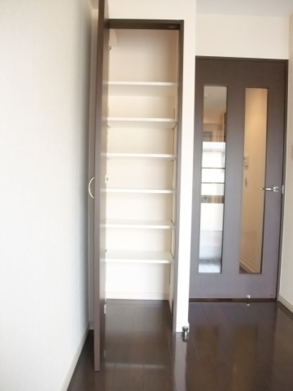 クローゼット
※参考写真