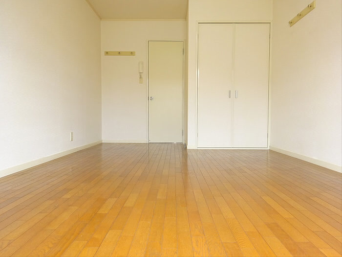 収納付きです。