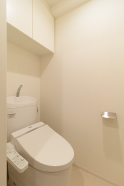 トイレの様子。※写真は同タイプ住戸です。