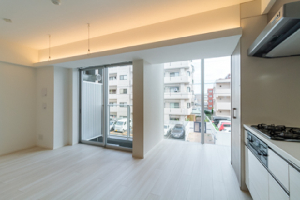 12帖のリビング。間接照明が素敵。※写真は同タイプ住戸です。