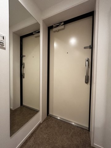 姿見もあるのが、全身をチェックできるから嬉しいところ！