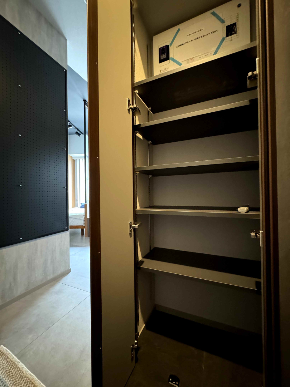 シューズボックス