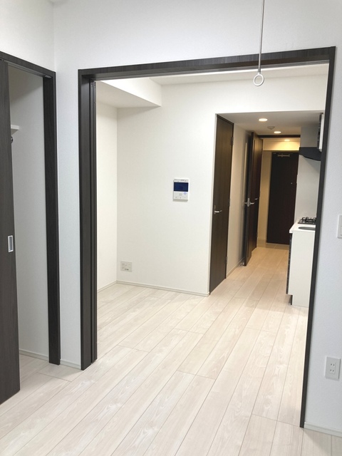 可動式のスライドドアで空間を区切ることができます。※写真は同タイプ住戸です。