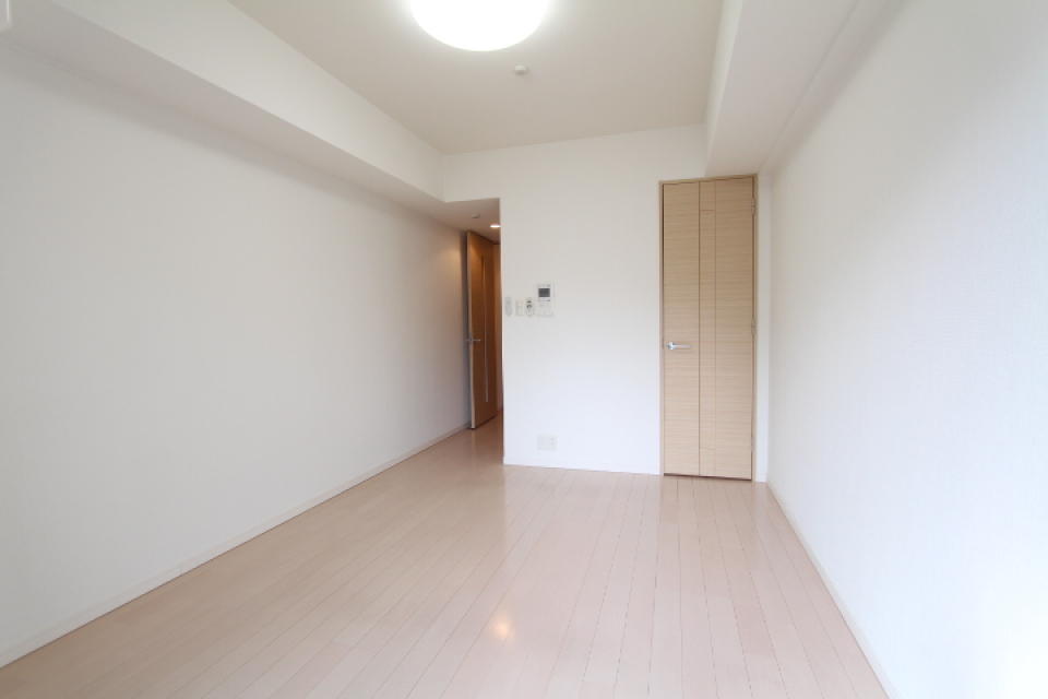 嬉しいWIC付きなので洋室をゆったり使用できそうです。