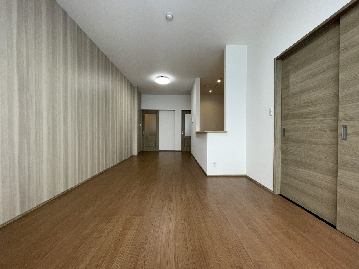 ウッド調ナチュラルな印象のLDK。