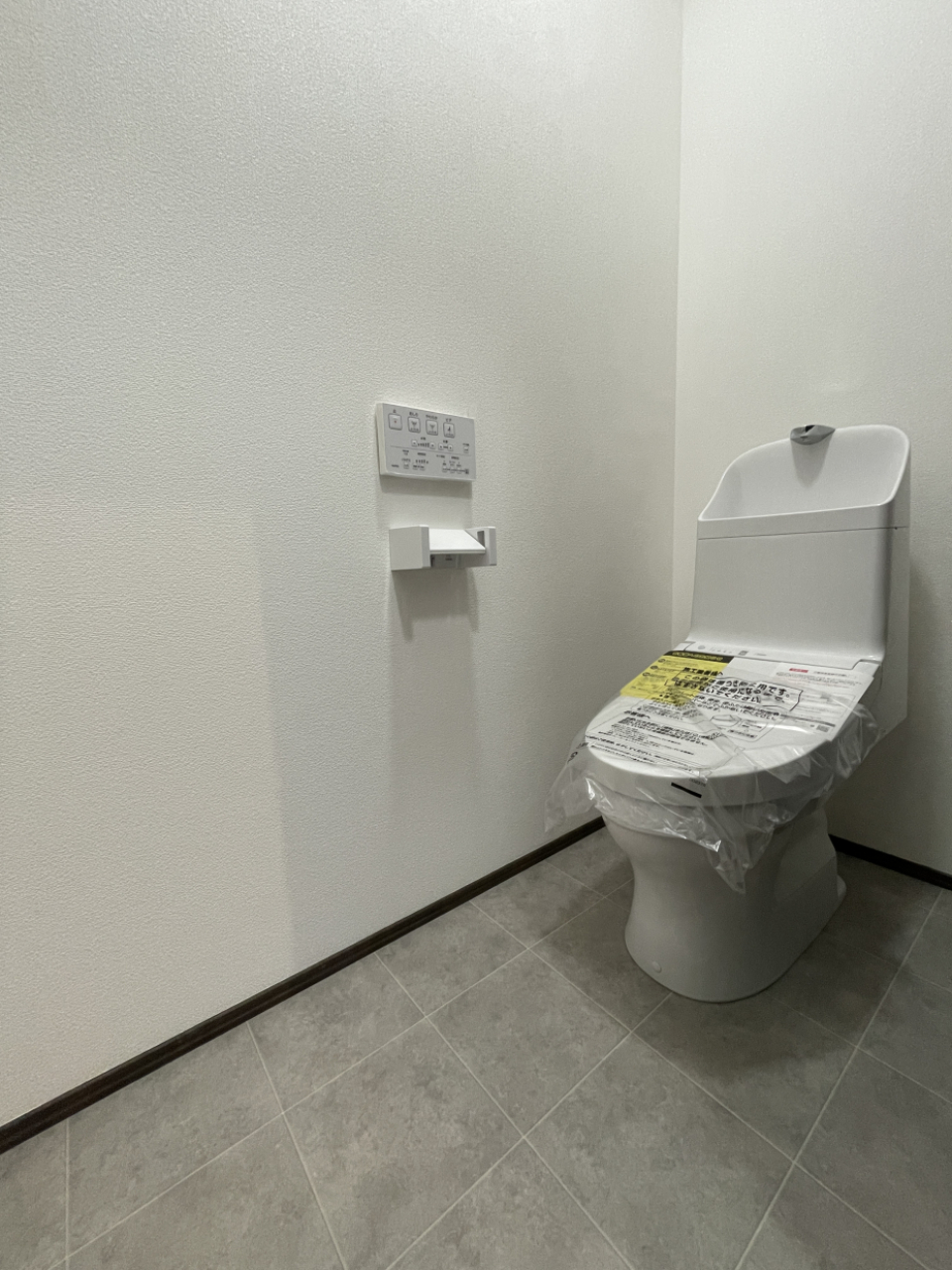 オシャレ グレー トイレット。