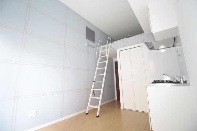 6.91帖の使いやすいリビングです 。
※写真は別室です