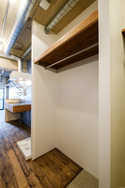 廊下にオープンクローゼット