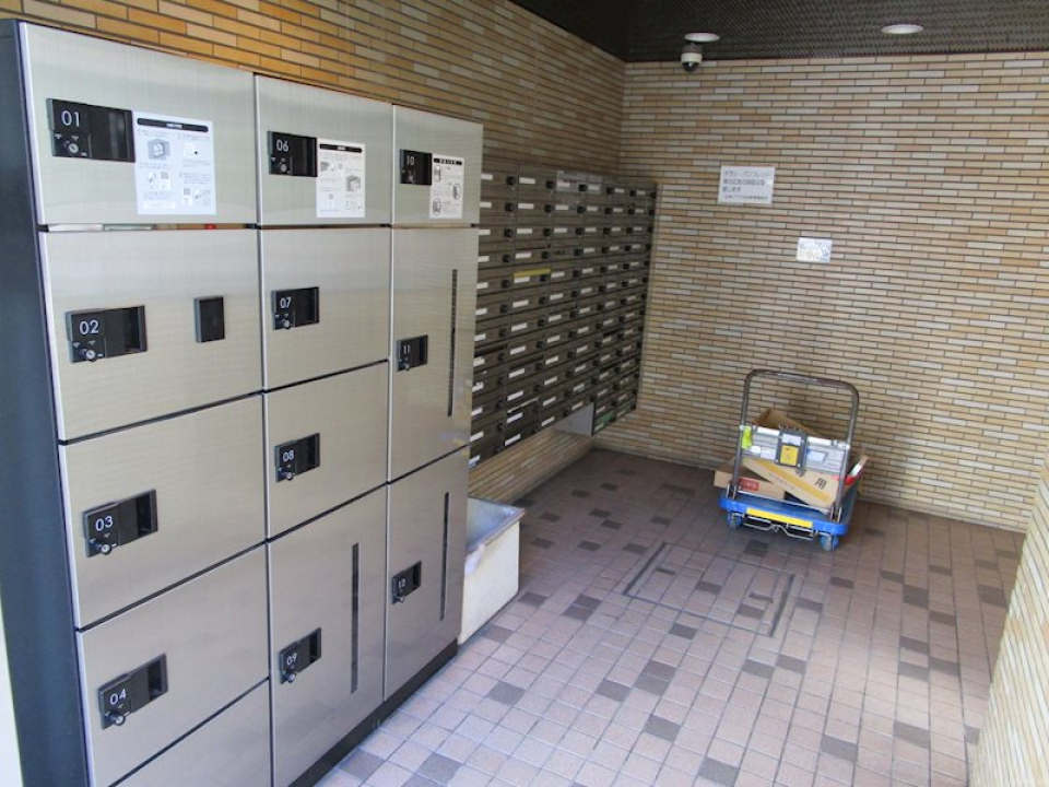 宅配ボックス