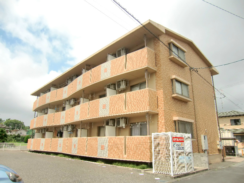 レンガ調のかわいい外観